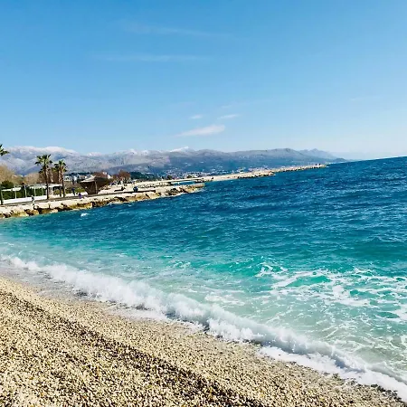 Right Place****cozy And Completely New Apartamento Split